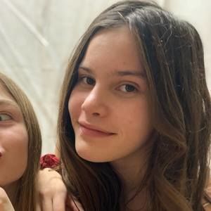 Meet your Posher, Raya